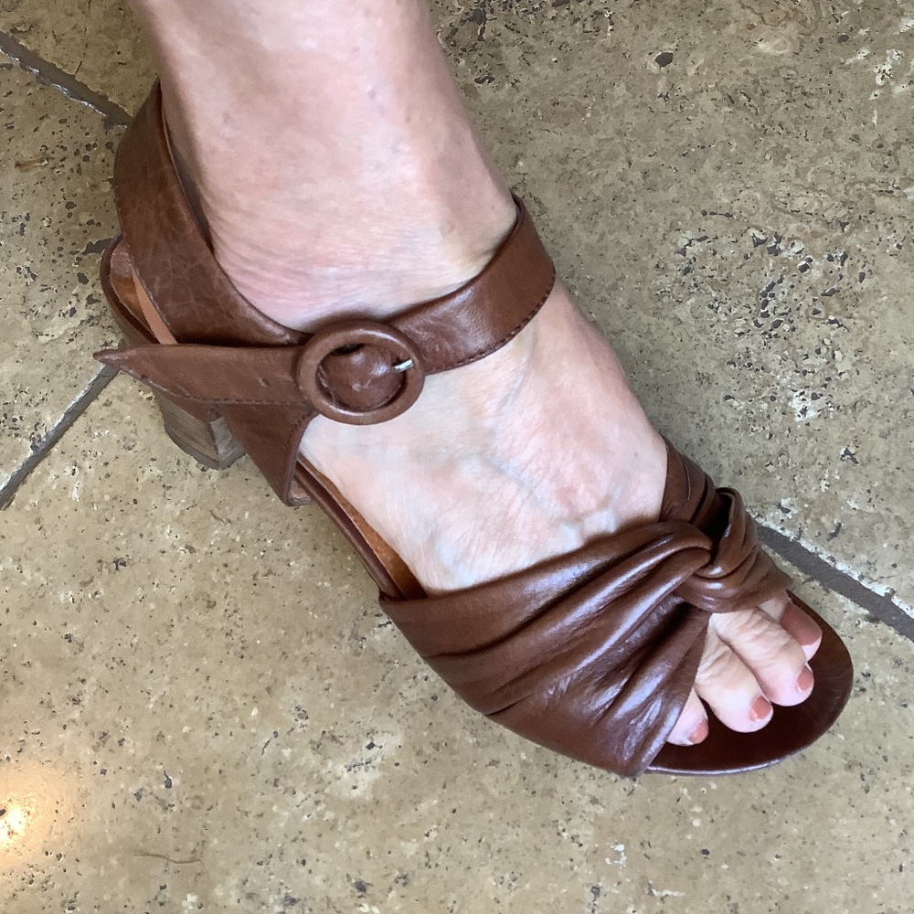 Hispanitas Leather Heeled Sandals 40 - Picture 6 of 6